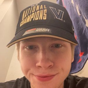 Meet your Posher, Thomas